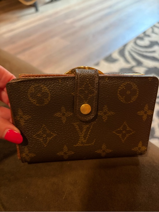 Louis Vuitton Handbags - Louis Vuitton Monogram Canvas Brown & Gold Snap Compact Wallet
